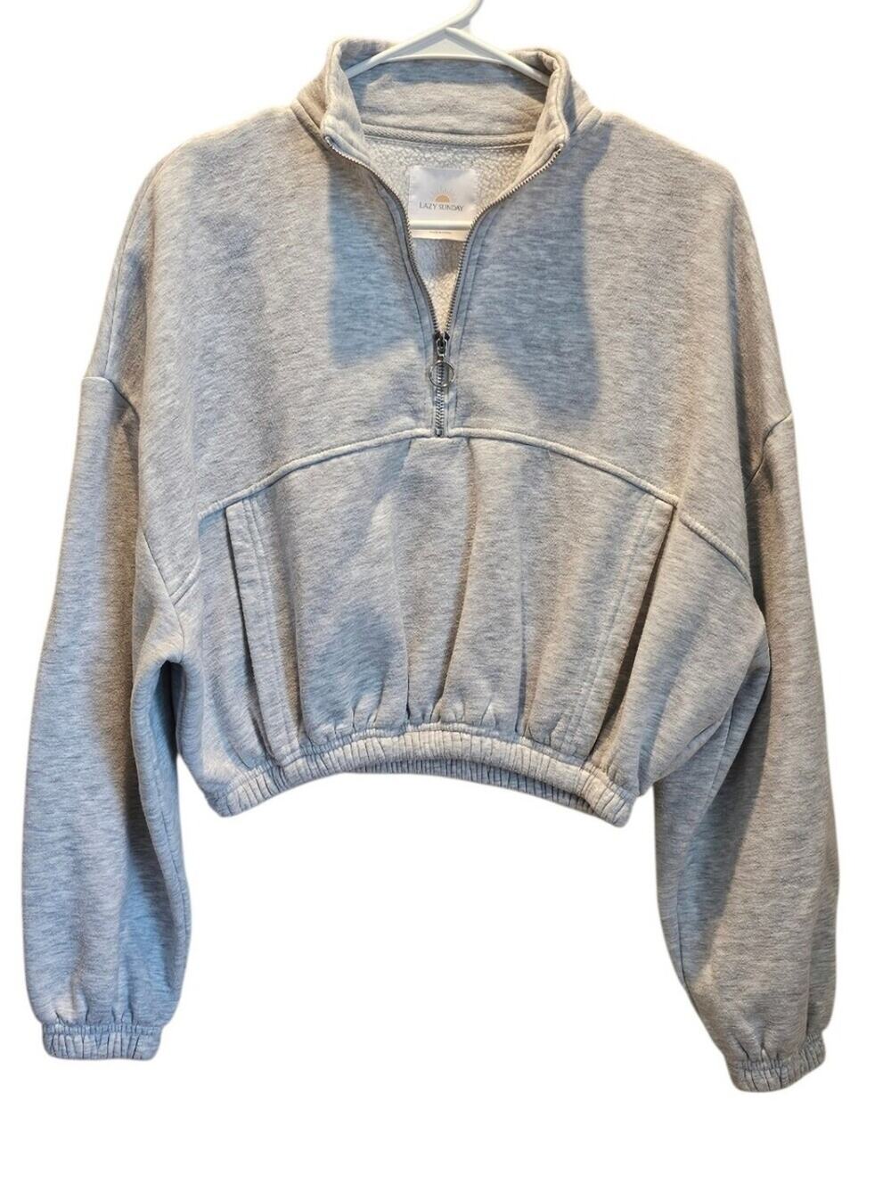 LAZY SUNDAY ANTHROPOLOGIE LIGHT GRAY LONG SLEEVE CROPPED HALF ZIP FLEECE JOGGER